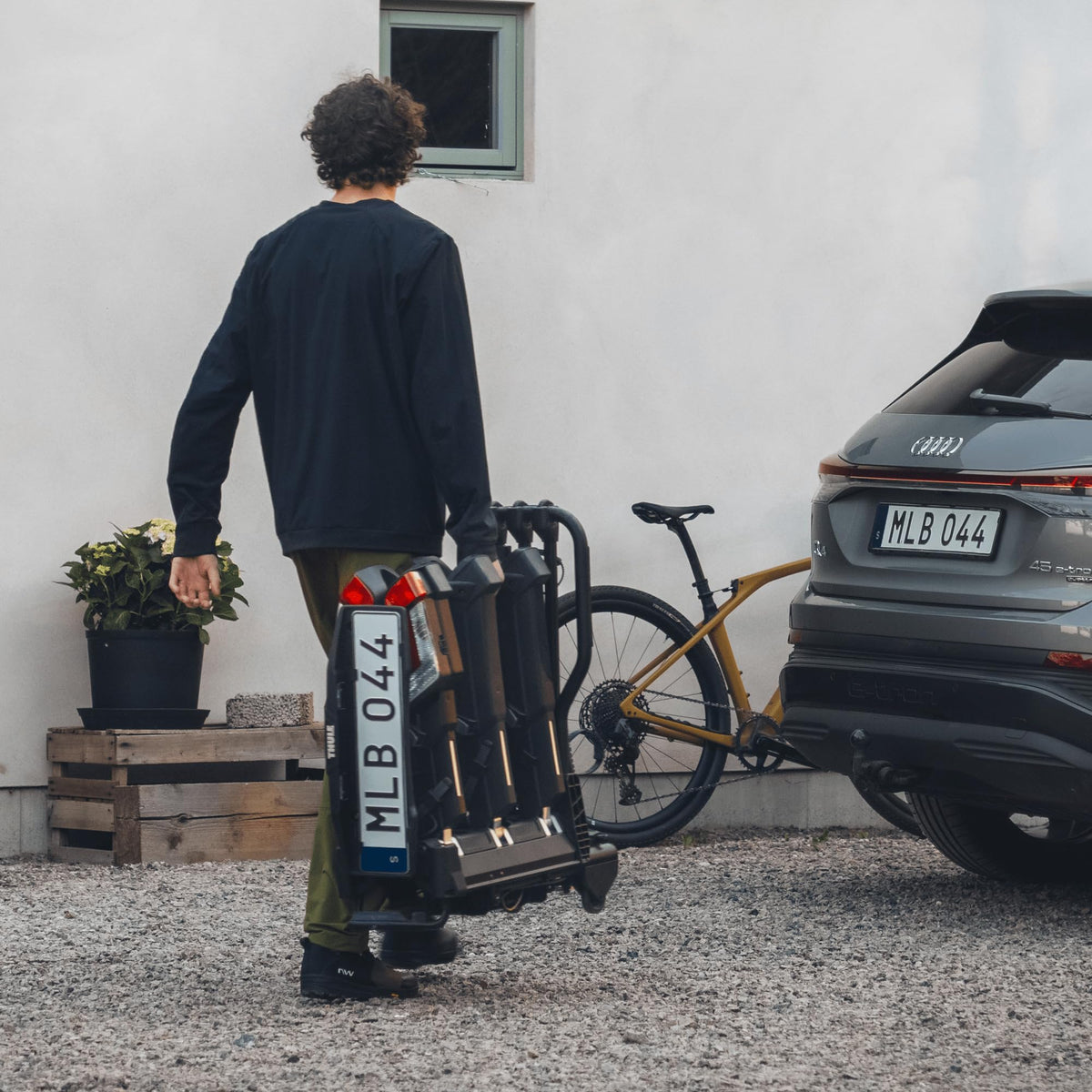 Easyfold 3 Plattformfahrradträger für Anhängerkupplung, Schwarz, klappbar, für 2 oder 3 Fahrräder