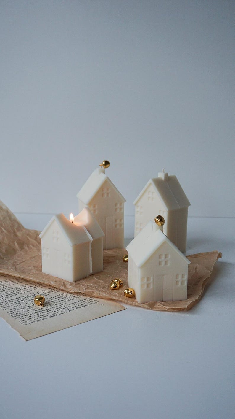Weißes Haus Stumpenkerze 12x6 cm 8x6 cm Rapswachs