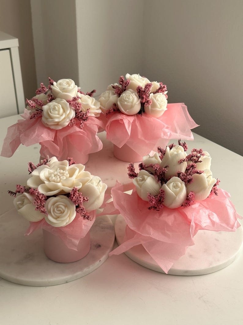 Rapswachs Kerzenstrauß mit Trockenblumen Tischdekoration Hochzeit 13-15 cm