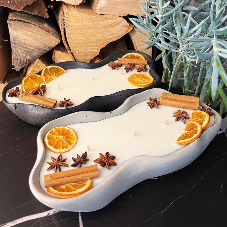 Betonkerze mit Sojawachs, Vanille-Toffee-Duft, 3 Dochte, 30 cm, Orange & Zimt