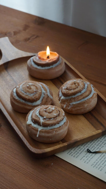 Zimtschnecken Kerze aus veganem Rapswachs - Dessertkerze als Tischdeko für Herbst und Winter
