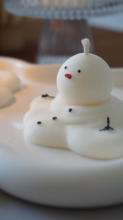 Handgemachte Winter Kerze Schneemann aus Raps Wachs 7x4cm