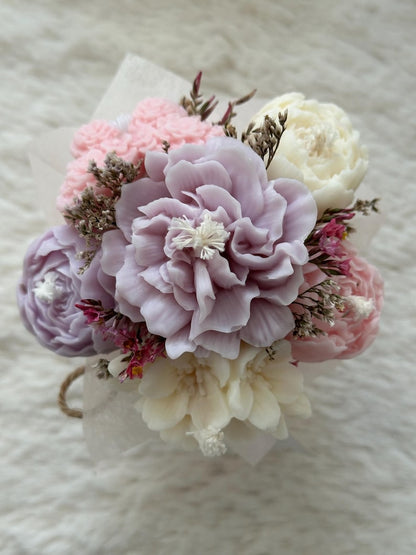 Blumenstrauß aus Kerzen mit Trockenblumen, Geschenk, 12x13 cm, Raps-Wachs