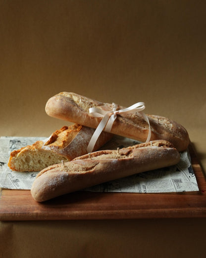Baguette Candle Realistic Bread Loaf Unscented 400g Decorative