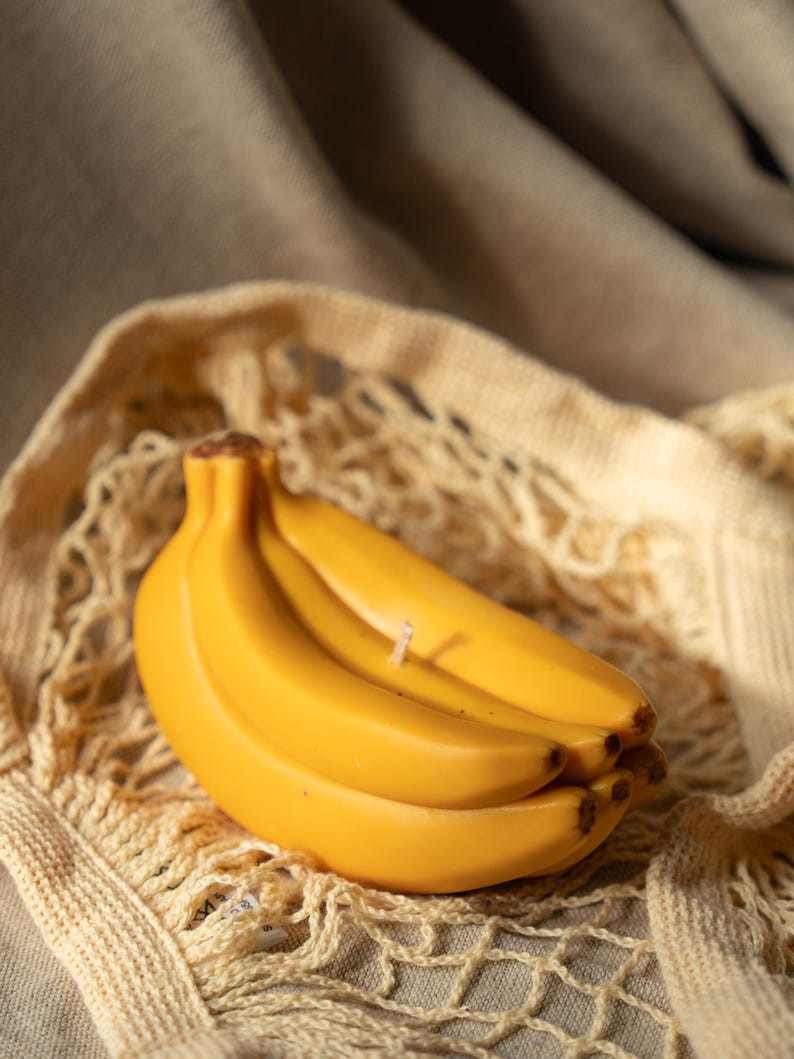 Obst- und Gemüsekerzen Set, 11 handgefertigte Lebensmittelkerzen, Küchenregal-Deko, Kerzenset für Tischdekoration