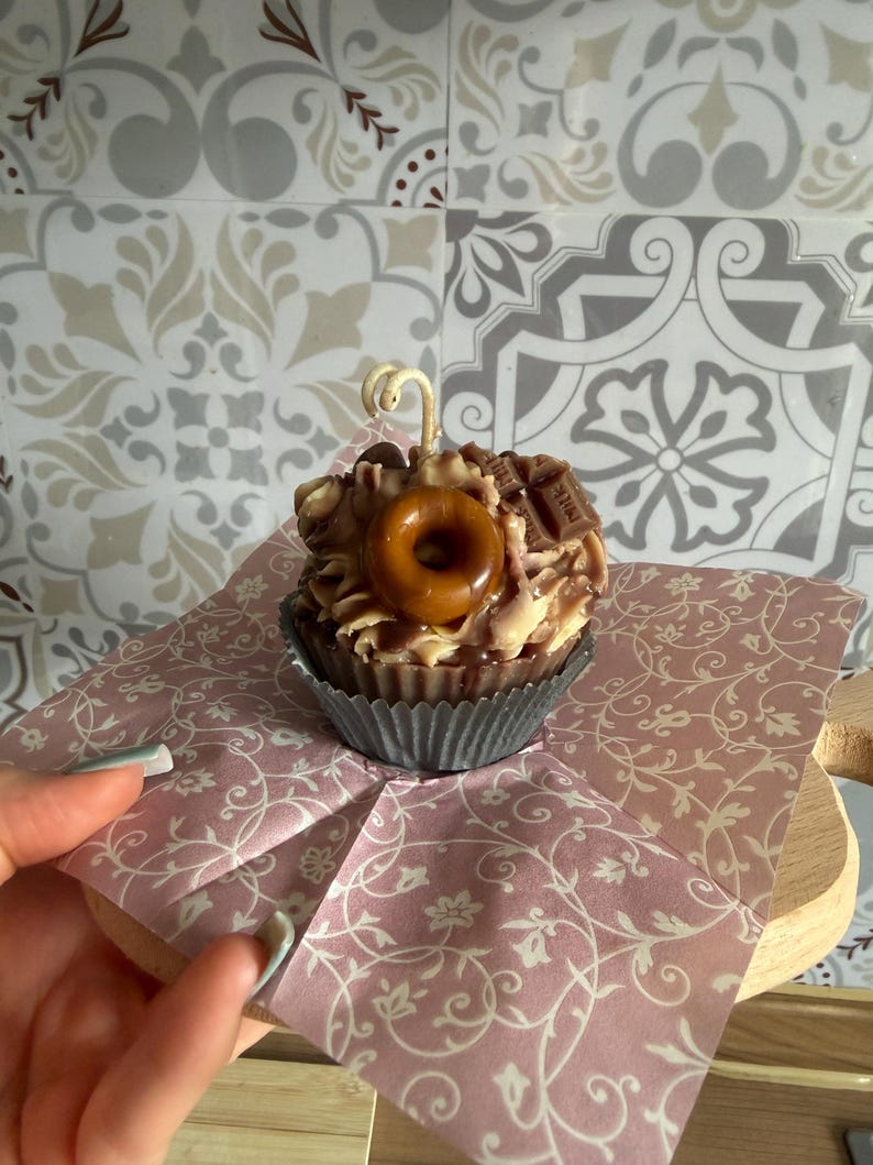 Duftkerze Muffin Kerze Cupcake Stil – Salted Karamell – Deko Kerze aus hochwertigem Wachs