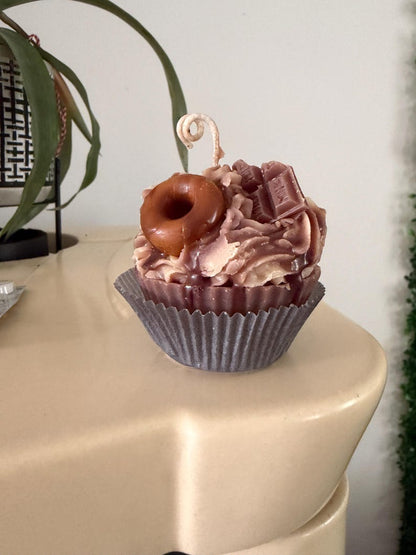 Duftkerze Muffin Kerze Cupcake Stil – Salted Karamell – Deko Kerze aus hochwertigem Wachs